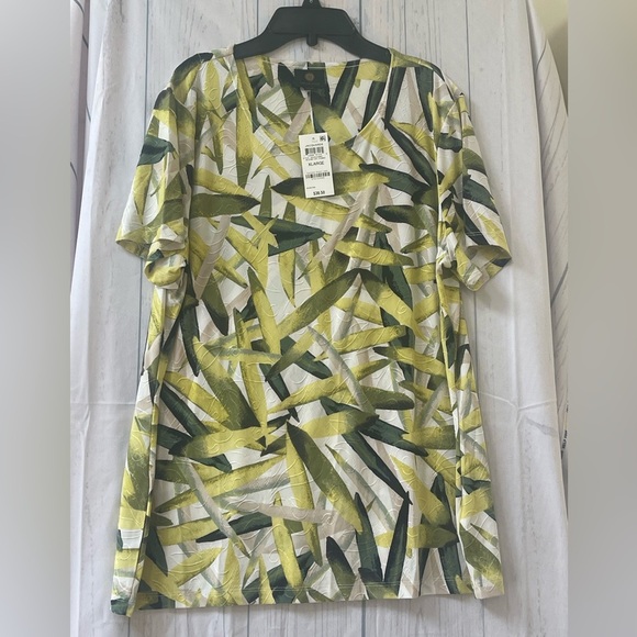 Collection XL Top - Picture 10 of 10